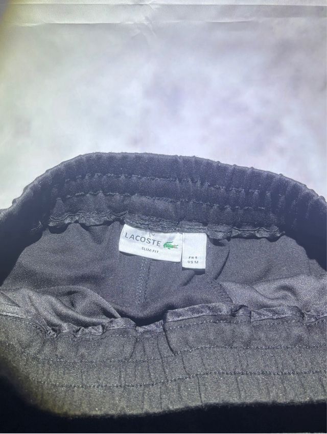 Pantalón Lacoste Slim Fit Negro Gris