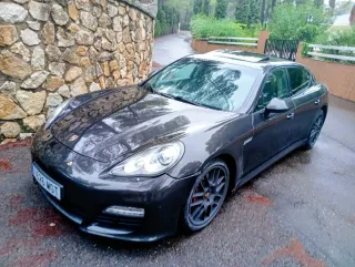 Porsche Panamera 2012. Teléfono 610810576