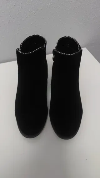 Botines negros mujer