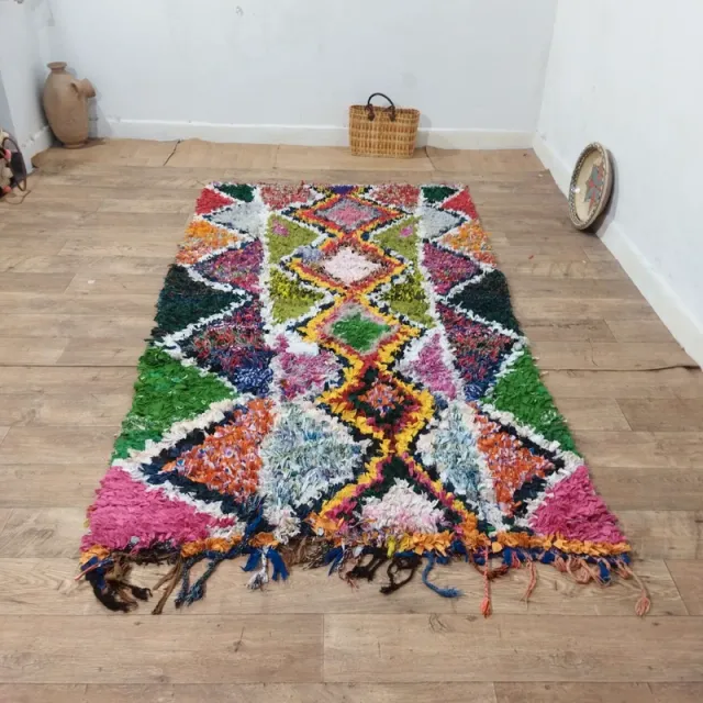 Alfombra multicolor de tela