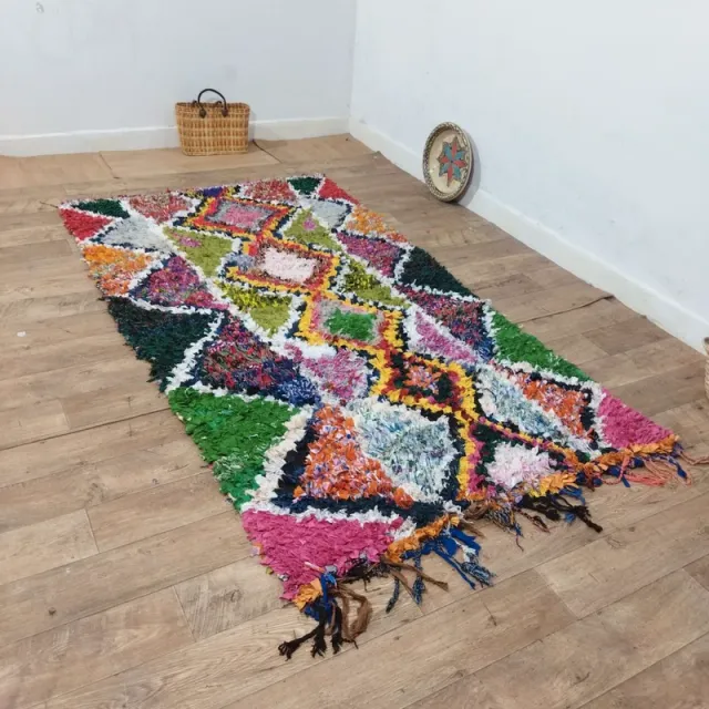 Alfombra multicolor de tela