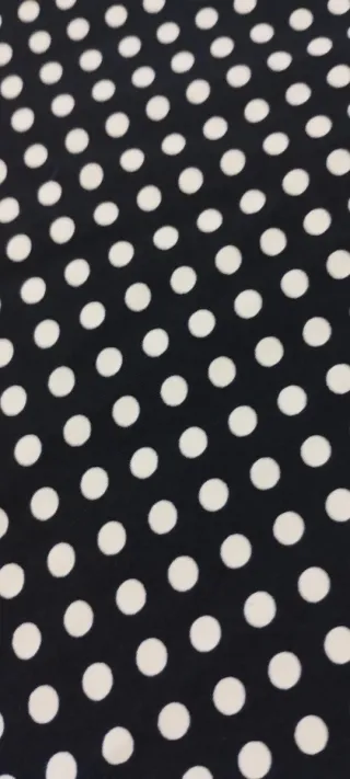 Montoncillo Flamenco blanco y Negro