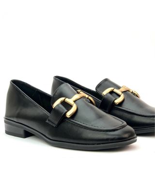 Mocasines negros Talla 37 con detalle dorado