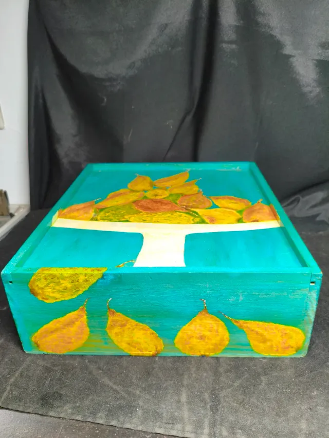 Caja pintada à mão com pintura a óleo, anos 70