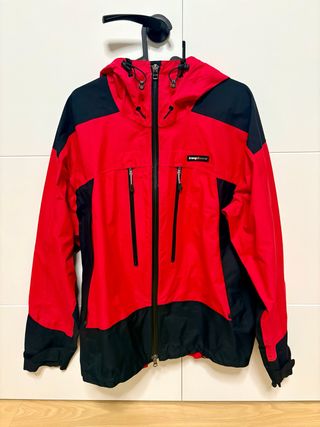 Chaqueta Trangoworld Alta Montaña Roja y Negra