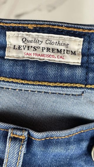 Jeans Levi's blu chiaro