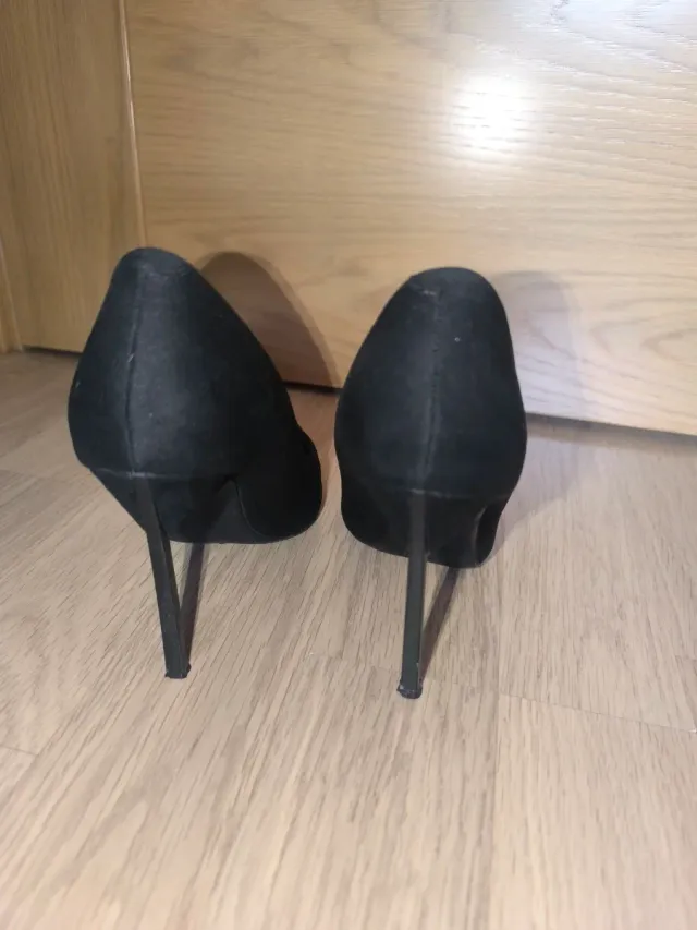 Tacones Claudia Negros Talla 38