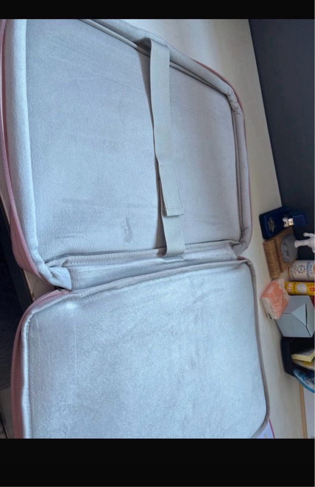 Funda portátil 16 rosa