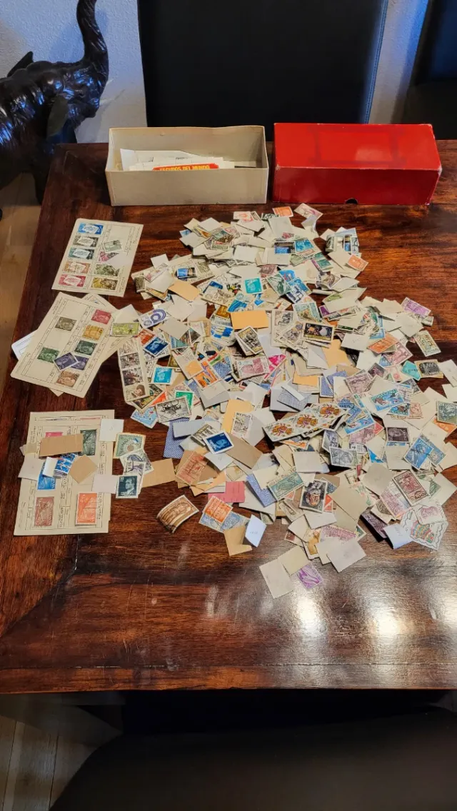 Lote variado de sellos