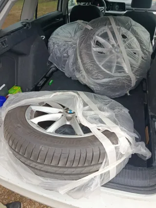 Llantas BMW y neumáticos Bridgestone