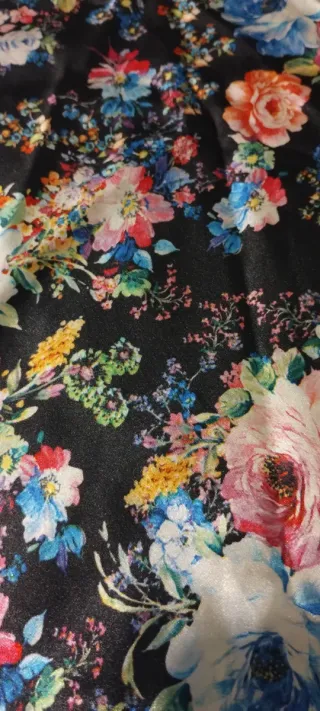 Mantoncillo Flamenco Negro Flores Multicolor