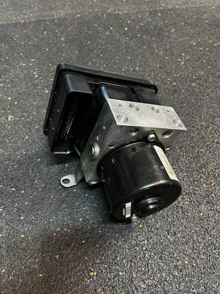 Módulo ABS BMW Serie 3 E90 E91 E92 E93