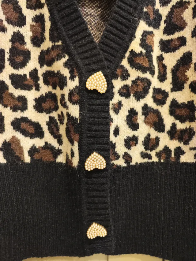 Chaqueta punto estampado leopardo