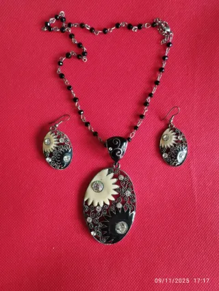 Juego Colgante y Pendientes Yin Yang