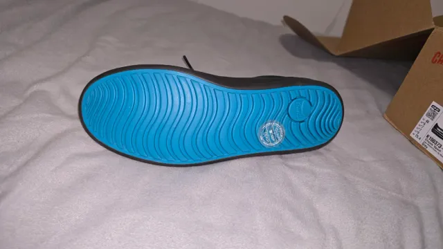 Camper Chasis Tênis Cinza Tamanho 40