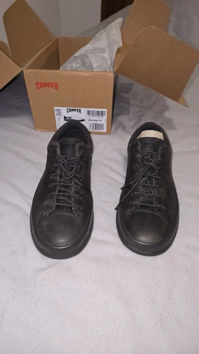 Camper Chasis Tênis Cinza Tamanho 40