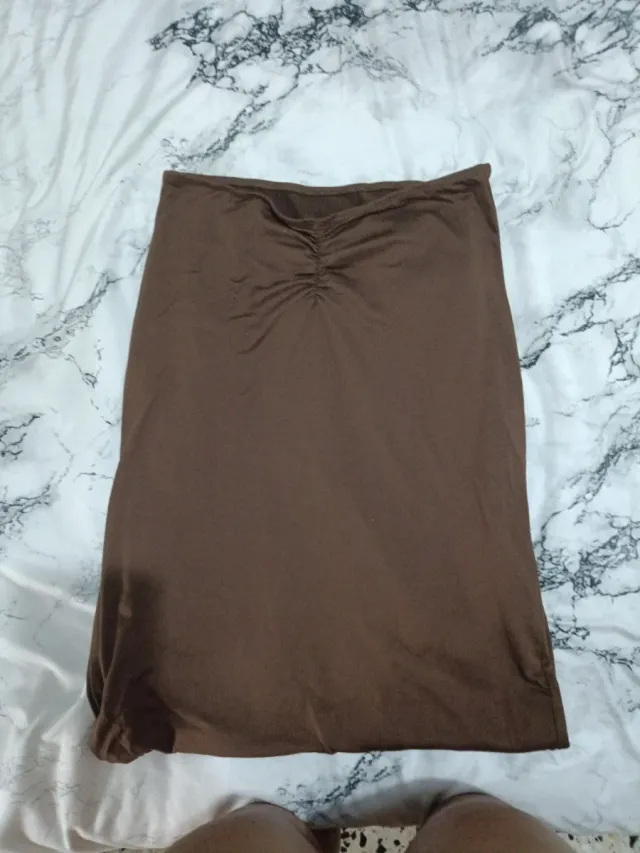 Falda larga marrón