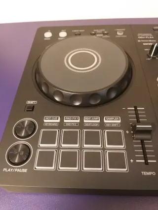 Controlador DJPioneer DDJ-FLX4 NUEVO (2025)+Extra