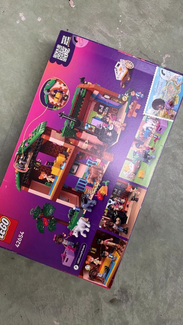 LEGO Friends Rancho y Establo de Ponis 42654