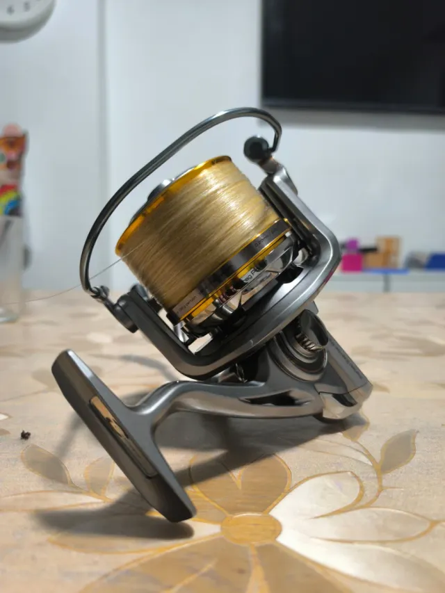 Cinnetic Raycast III CBR4