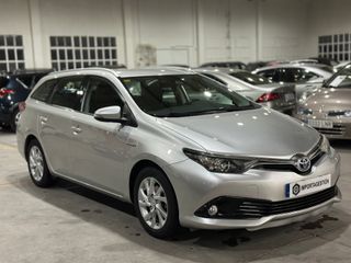 Toyota Auris Touring Sports Híbrido Automático