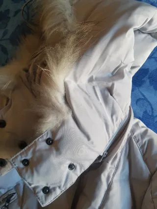 Piumino lungo ghiaccio con cappuccio