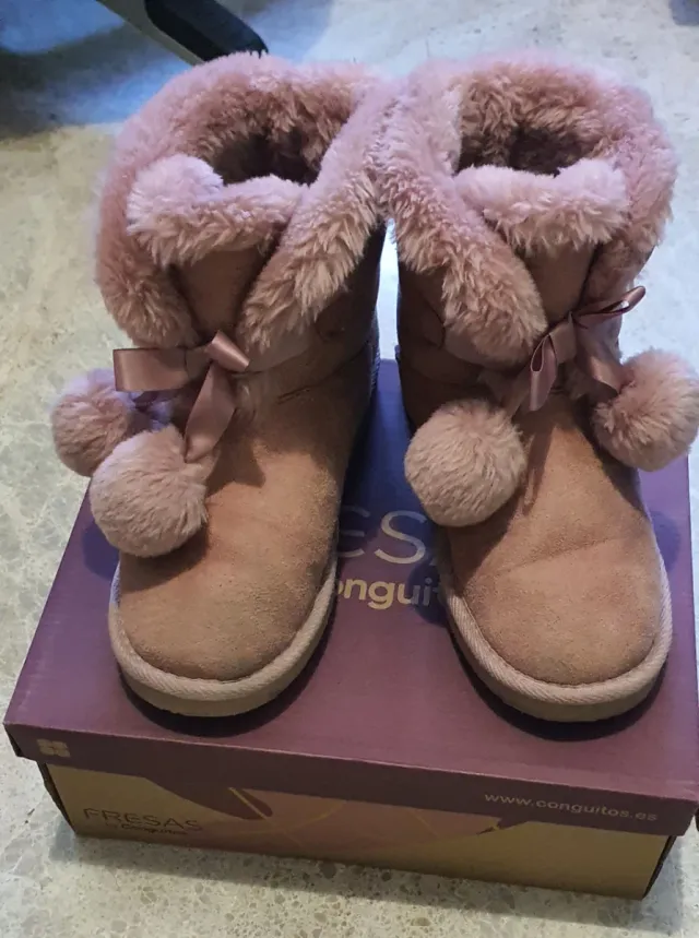 Botas niña rosas pelo talla 36 conguitos
