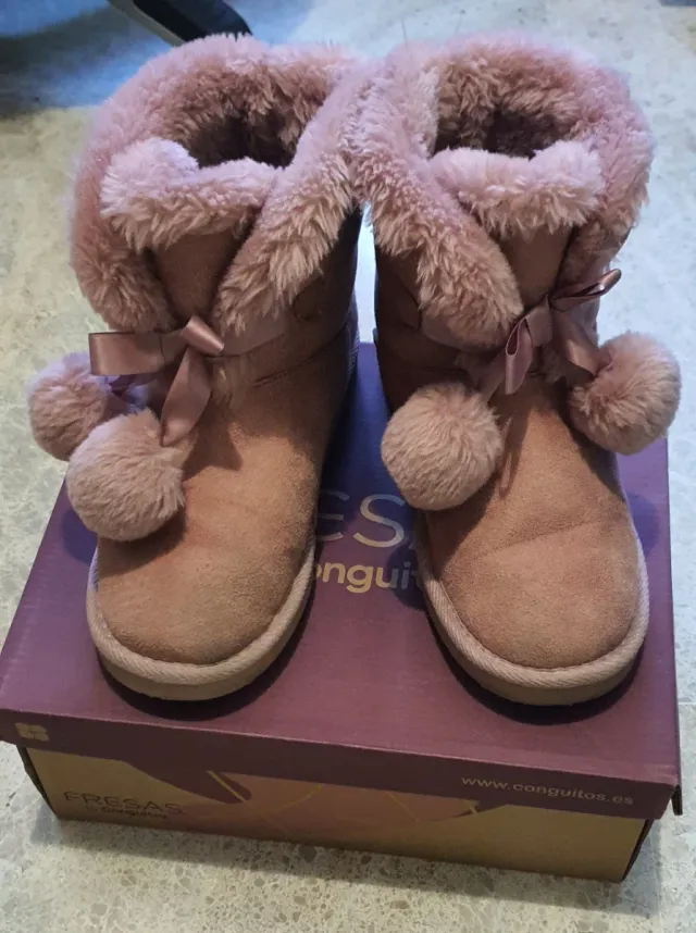 Botas niña rosas pelo talla 36 conguitos