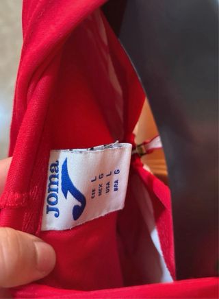 Chaqueta Joma Roja con Capucha