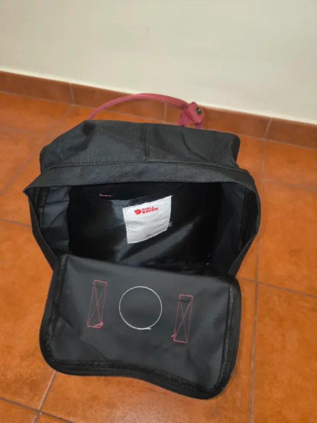 Mochila Fjallraven  Negra 16L