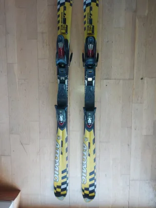 Esquís ATOMIC Niñ@ F7S