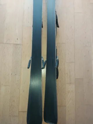 Esquís ATOMIC Niñ@ F7S