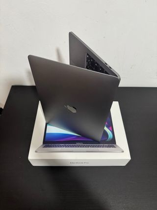 MacBook Pro Apple