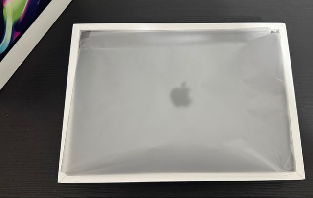 MacBook Pro Apple