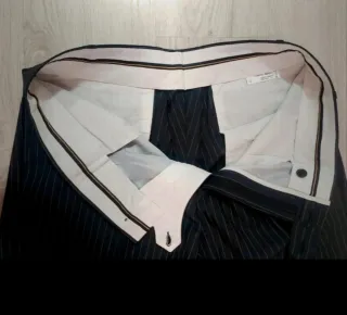 Traje  Lanvin Raya diplomática Talla 54R