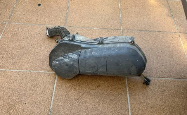 Despiece caja de filtro completo Yamaha Xmax