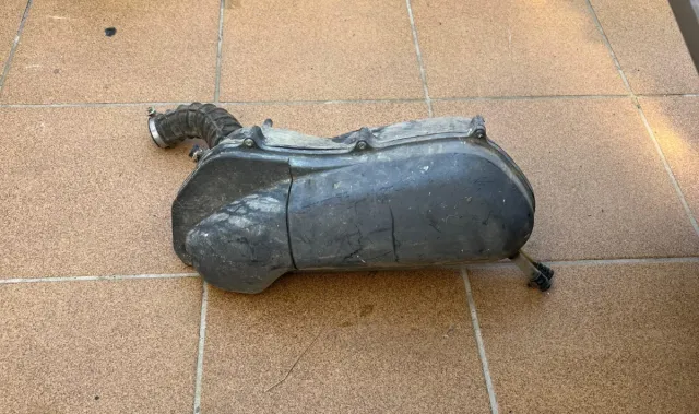 Despiece caja de filtro completo Yamaha Xmax