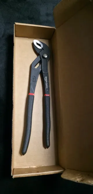 Alicates de fontanería Amazon Basics