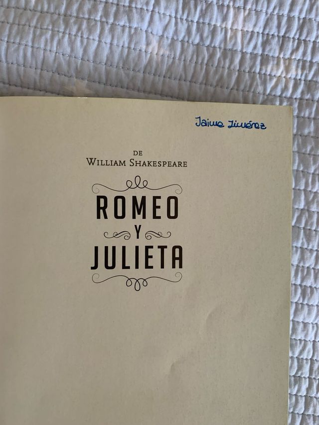 Adaptación teatral de ROMEO Y JULIETA, por Rosa...