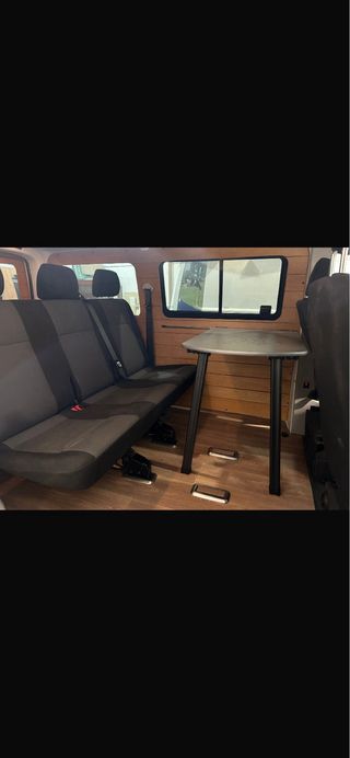 Cama camper con asiento