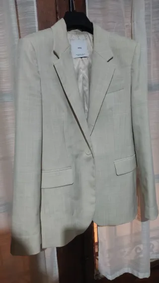 Americana Mango Beige