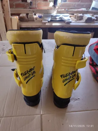 Botas de esquí Raichle amarillas