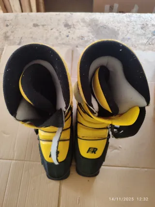 Botas de esquí Raichle amarillas