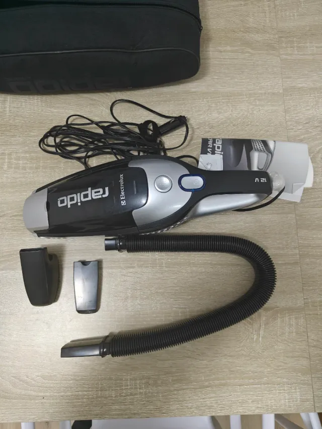 Aspirador Coche Electrolux Rapido