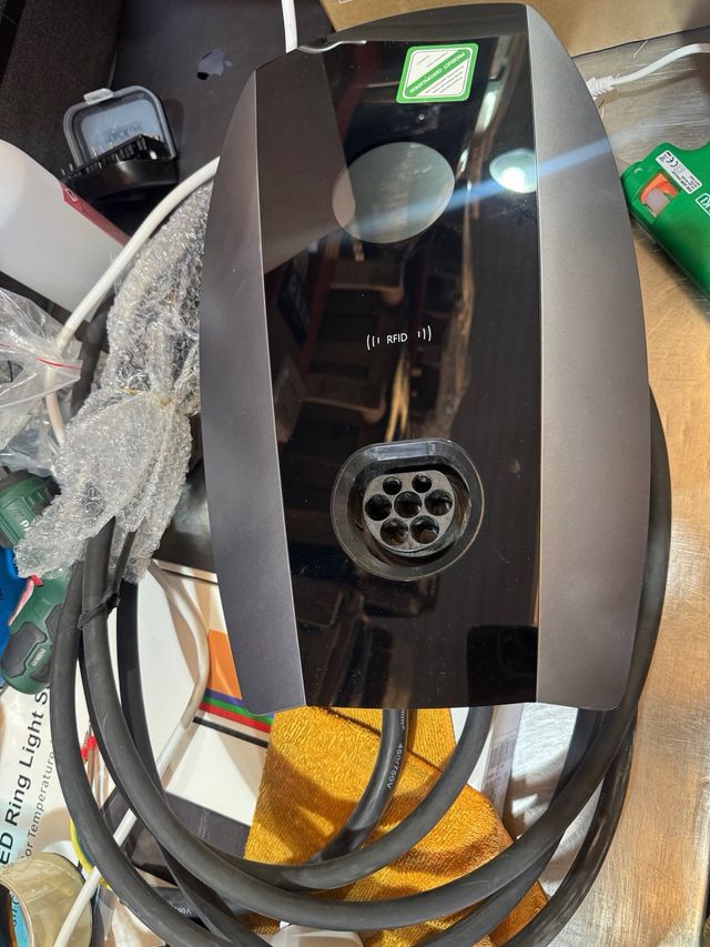 Stazione di Ricarica per Auto Elettrica Tipo 2