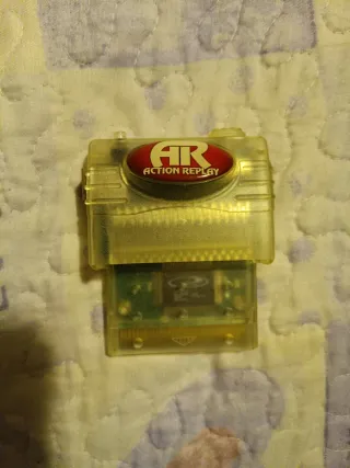 Action Replay AR per Game Boy Advance.