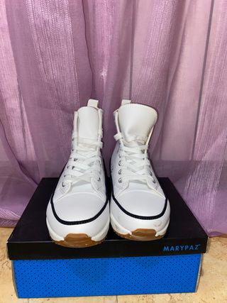 Zapatillas estilo Converse