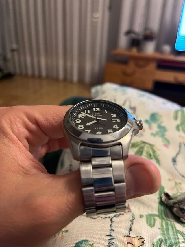 Reloj Citizen Eco-Drive WR 200