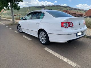 Volkswagen Passat RLine TSI 160cv