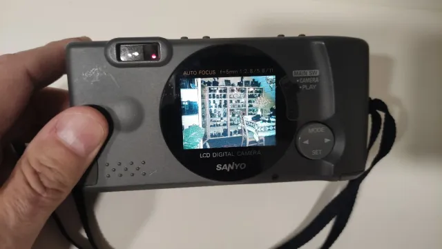 Cámara Digital Sanyo VPC-G200